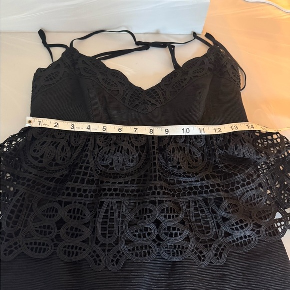 Gianni Bini Elegant Black Lace Peplum Dress US 4 - Picture 8 of 17